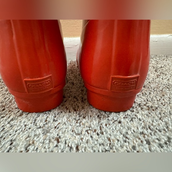 COACH Poppy Red Floral PEARL Tall Rain Boots Size 8B EUC - Picture 5 of 8